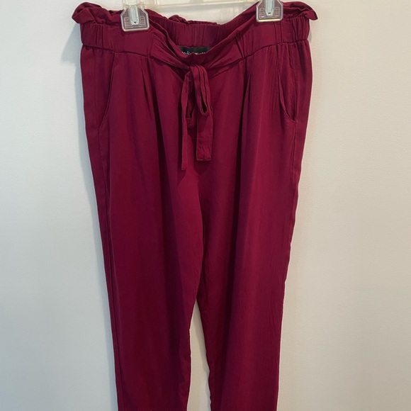 ankle length pants with elastic waist - Picture 1 of 7